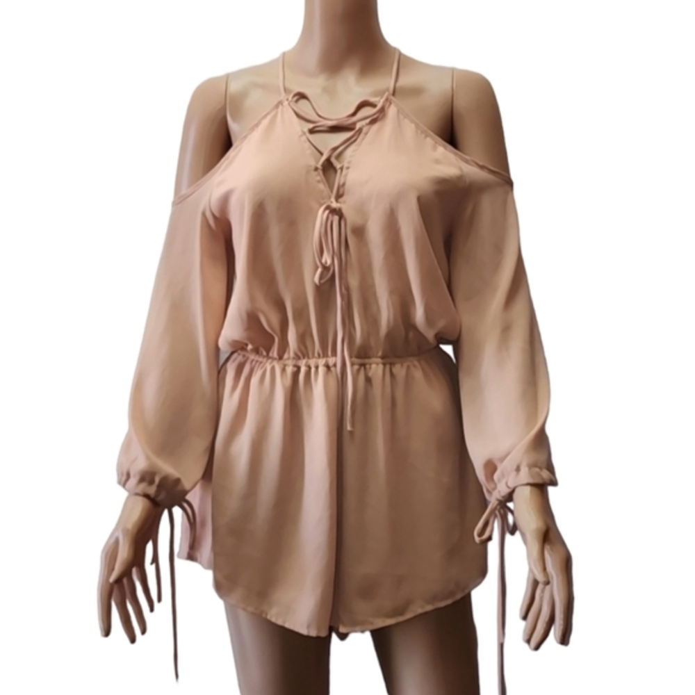 REVERSE Cold Shoulder Spaghetti Strap Romper Long Sleeve Playsuit Peach Size M
